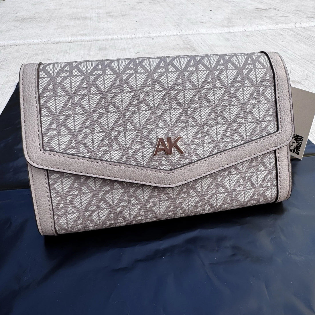 Anne Klein Signature Crossbody Purse on Chain, Mini Shoulder Bag in Beige