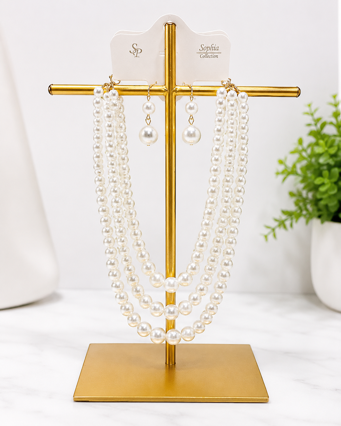 White Pearl Layered Necklace Set
